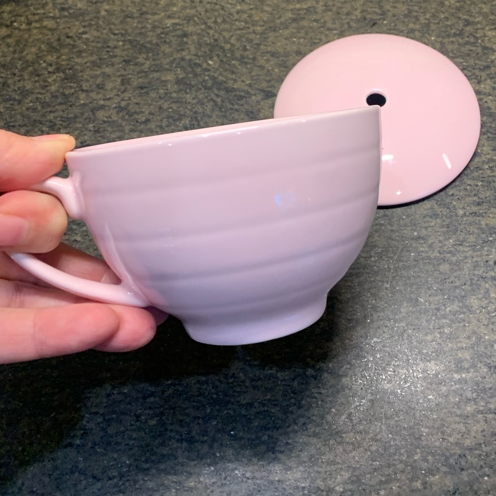 TEA FORTE | Pink Tea Cup With Lid